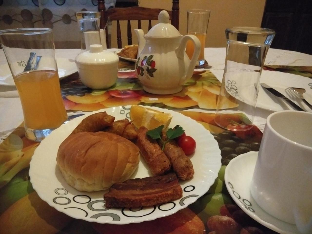 Jua Baharini Bed & Breakfast Malindi Bagian luar foto