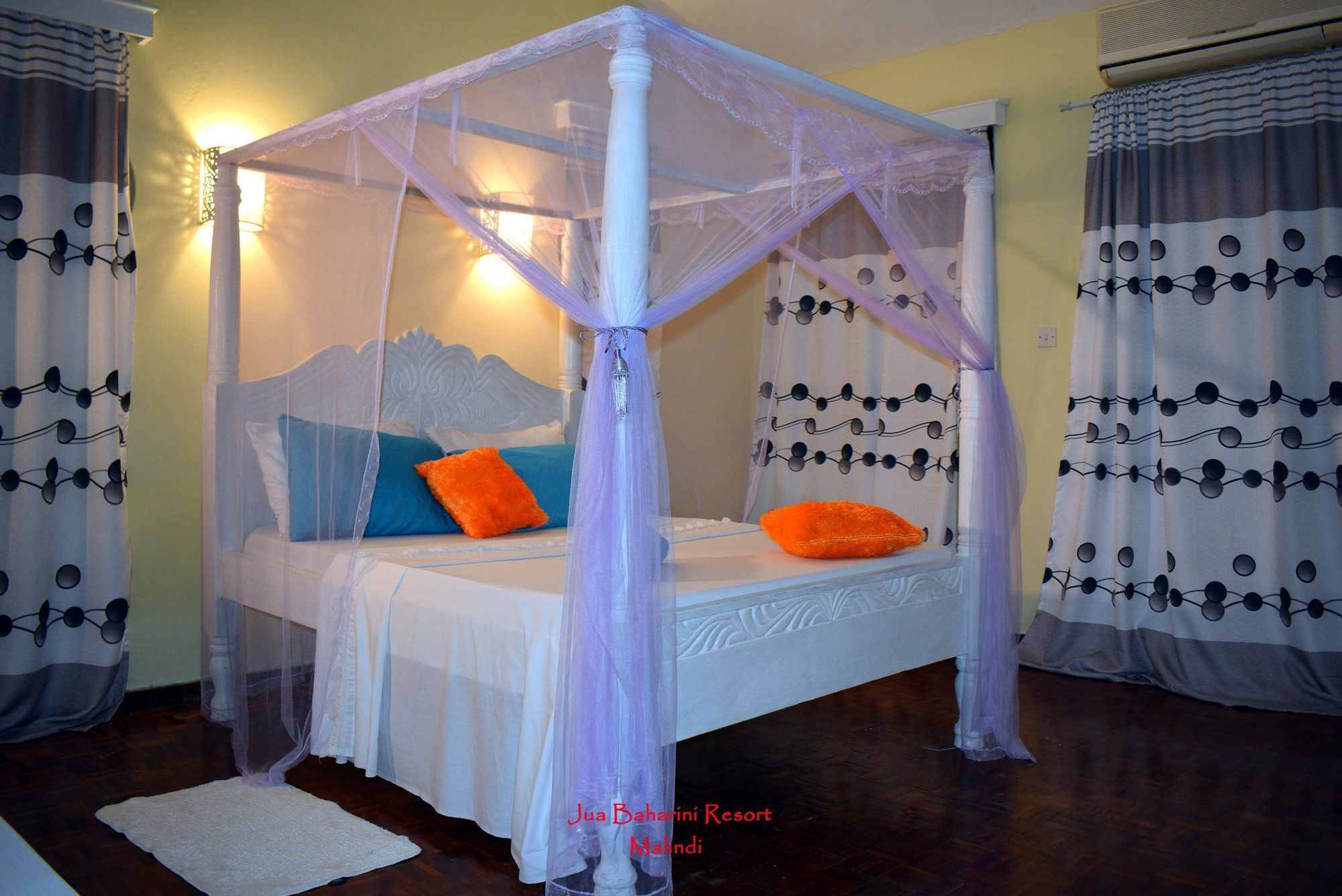 Jua Baharini Bed & Breakfast Malindi Bagian luar foto